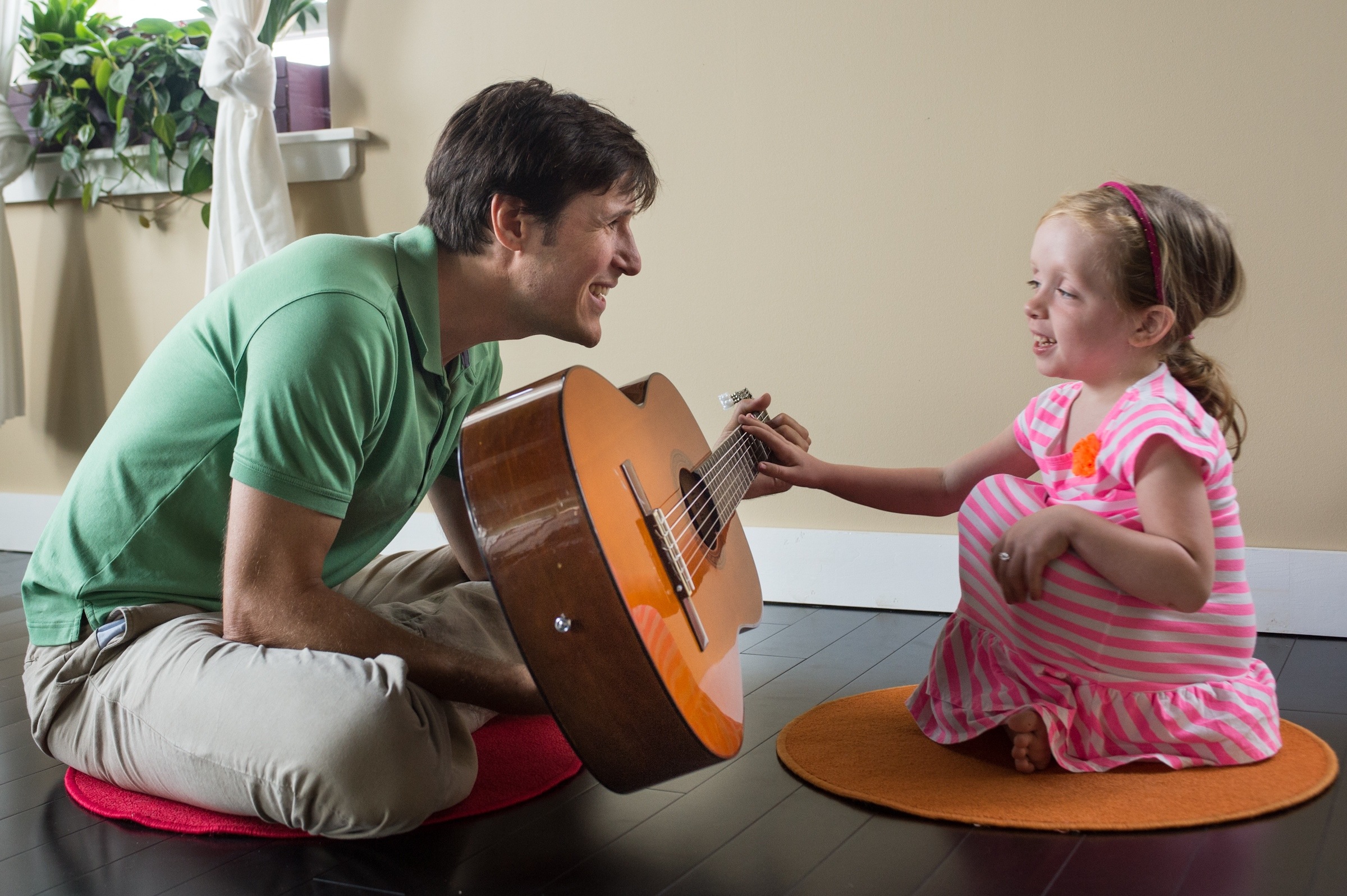 Music Therapist Ryan Judd guest blogs about 6 benefits of music therapy he's observed in his young clients with special needs.