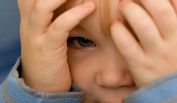 Symptoms of post-traumatic stress disorder in babies and toddlers are different than those of adults. This post describes 7 signs of PTSD in young kids.